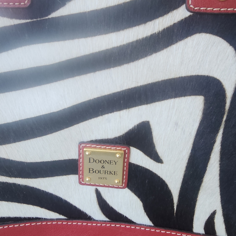 NWT RARE Dooney & Bourke Pony Calf Hair Chelsea Satchel ZEBRA - Picture 2 of 6